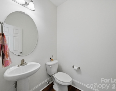 20264 Harroway Drive - Photo Thumbnail 20
