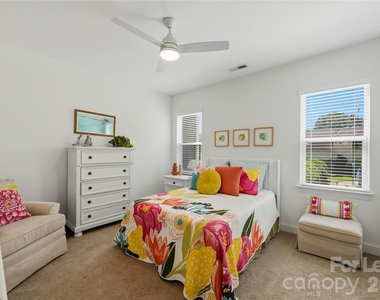 20264 Harroway Drive - Photo Thumbnail 21