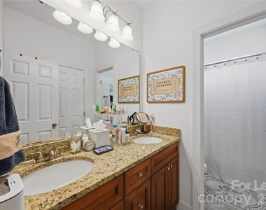 20264 Harroway Drive - Photo Thumbnail 22
