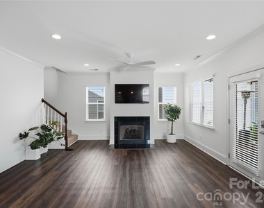 20264 Harroway Drive - Photo Thumbnail 19