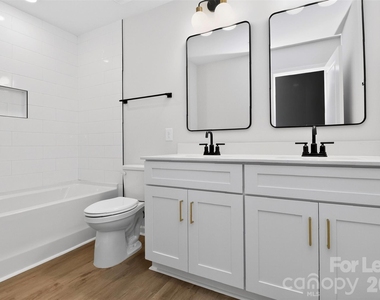 333 N Hoskins Road - Photo Thumbnail 19