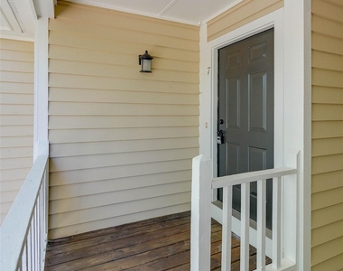 766 Marsh Road - Photo Thumbnail 32