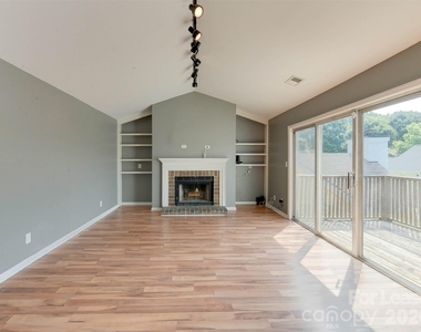 766 Marsh Road - Photo Thumbnail 9