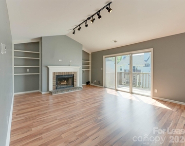766 Marsh Road - Photo Thumbnail 8