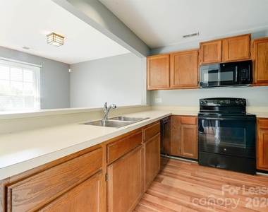 766 Marsh Road - Photo Thumbnail 18