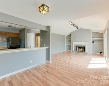 766 Marsh Road - Photo Thumbnail 16
