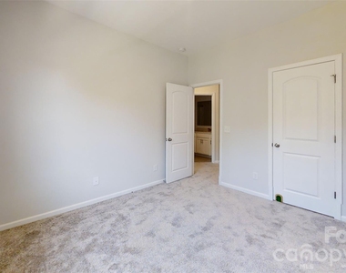 4310 Reed Creek Drive - Photo Thumbnail 14