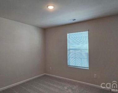1615 Cannonball Lane - Photo Thumbnail 21