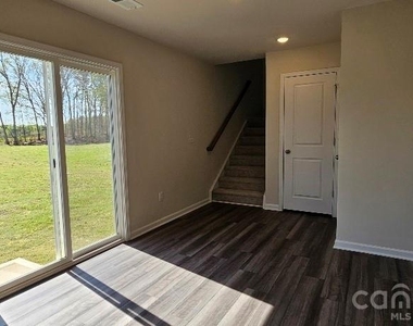 1615 Cannonball Lane - Photo Thumbnail 9