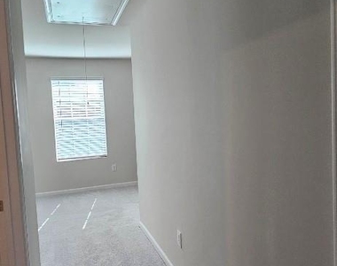 1615 Cannonball Lane - Photo Thumbnail 22