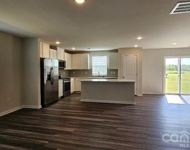 1615 Cannonball Lane - Photo Thumbnail 2