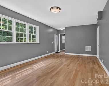 113 Forest Lane - Photo Thumbnail 18