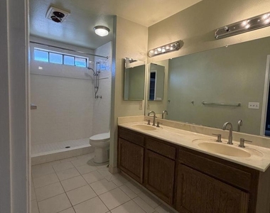 650 Lions Gate Drive - Photo Thumbnail 24