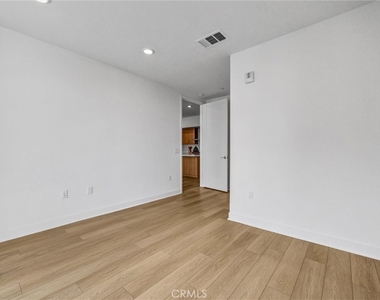 3612 Rivington - Photo Thumbnail 18