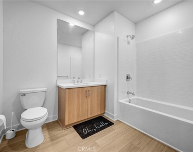 3612 Rivington - Photo Thumbnail 11