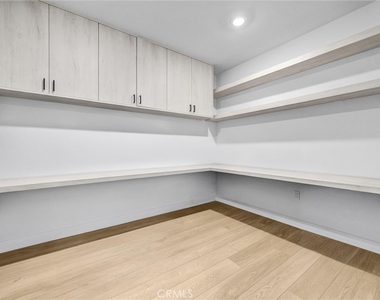 3612 Rivington - Photo Thumbnail 9