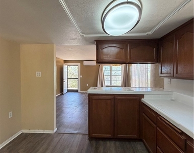 35600 Mitchell - Photo Thumbnail 24