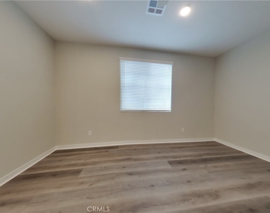 31692 Hans Drive - Photo Thumbnail 1