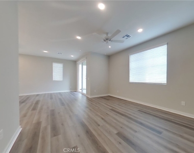 31692 Hans Drive - Photo Thumbnail 3