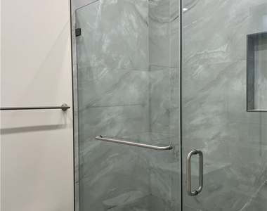 12243 Califa Street - Photo Thumbnail 17
