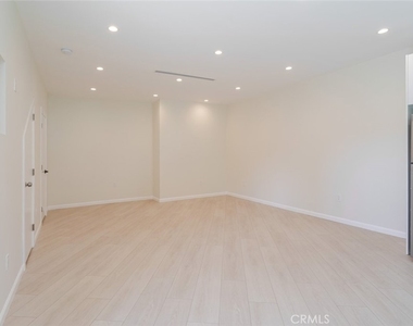 10787 Las Lunitas Avenue - Photo Thumbnail 1