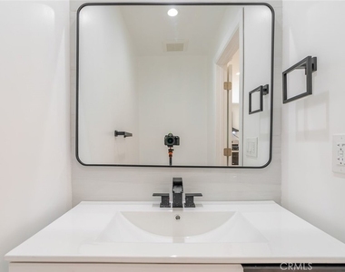10787 Las Lunitas Avenue - Photo Thumbnail 16