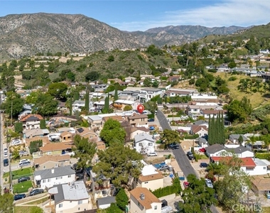 10787 Las Lunitas Avenue - Photo Thumbnail 22
