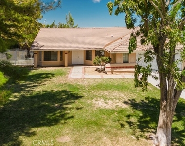 4831 Cocina Lane - Photo Thumbnail 6