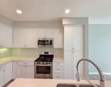14910 W Castille - Photo Thumbnail 2