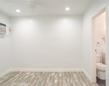 3106 W Victory - Photo Thumbnail 19