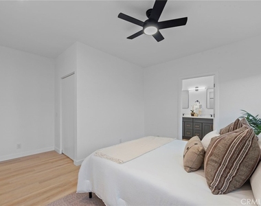 357 1/2 Cornwell - Photo Thumbnail 19