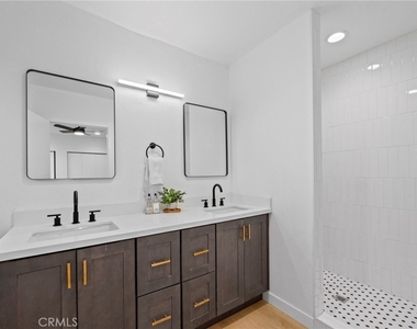 357 1/2 Cornwell - Photo Thumbnail 22