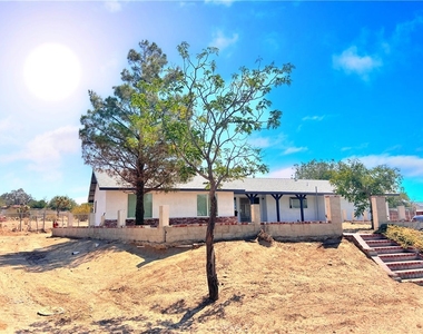 38636 152nd Street E - Photo Thumbnail 5