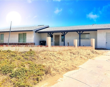 38636 152nd Street E - Photo Thumbnail 2