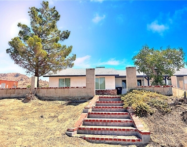 38636 152nd Street E - Photo Thumbnail 4