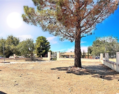 38636 152nd Street E - Photo Thumbnail 3