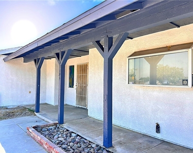 38636 152nd Street E - Photo Thumbnail 8