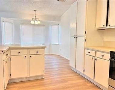 38636 152nd Street E - Photo Thumbnail 15