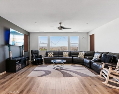 25220 Golden Maple Drive - Photo Thumbnail 9