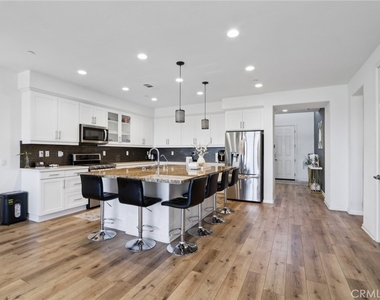 25220 Golden Maple Drive - Photo Thumbnail 4
