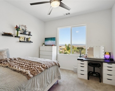 25220 Golden Maple Drive - Photo Thumbnail 19