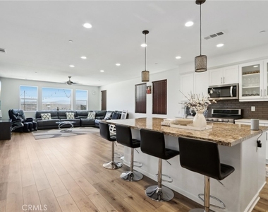 25220 Golden Maple Drive - Photo Thumbnail 5