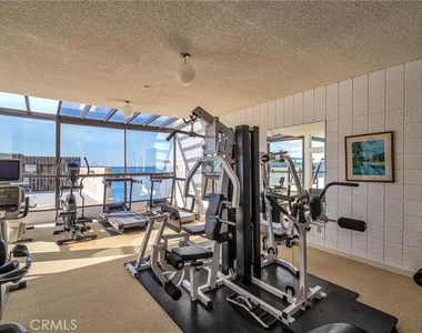 531 Esplanade - Photo Thumbnail 17