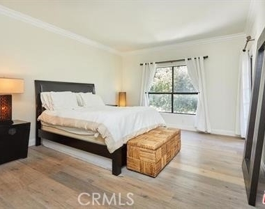 1740 Malcolm - Photo Thumbnail 7