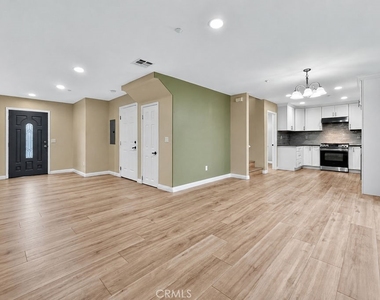 7592 Artesia Blvd - Photo Thumbnail 11