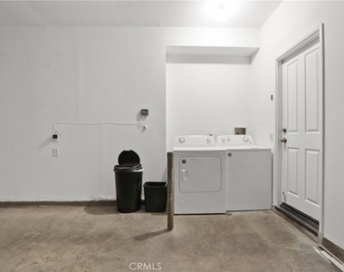 109 Waterman - Photo Thumbnail 14