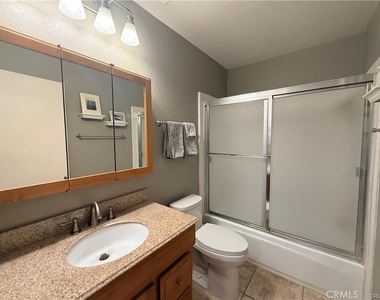 24337 Val Verde Court - Photo Thumbnail 13