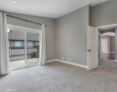3435 Salisbury Circle - Photo Thumbnail 23