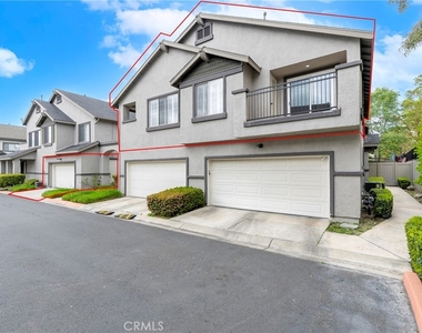 3435 Salisbury Circle - Photo Thumbnail 2
