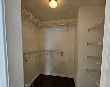 818 Stephens Avenue - Photo Thumbnail 5